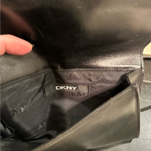 DKNY waist bag - Picture 2 of 2